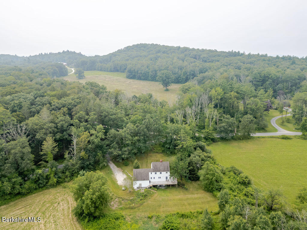 461 Hulett Hill Road Sheffield, MA 01257 - Photo 5 of 63 461 Hulett