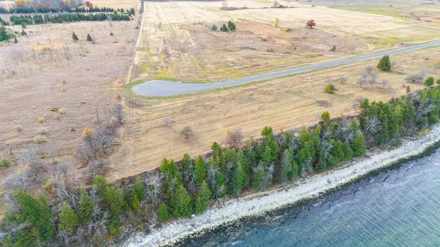 $374,900 | Debroux Court, Unit 16, Sturgeon Bay, WI 54235