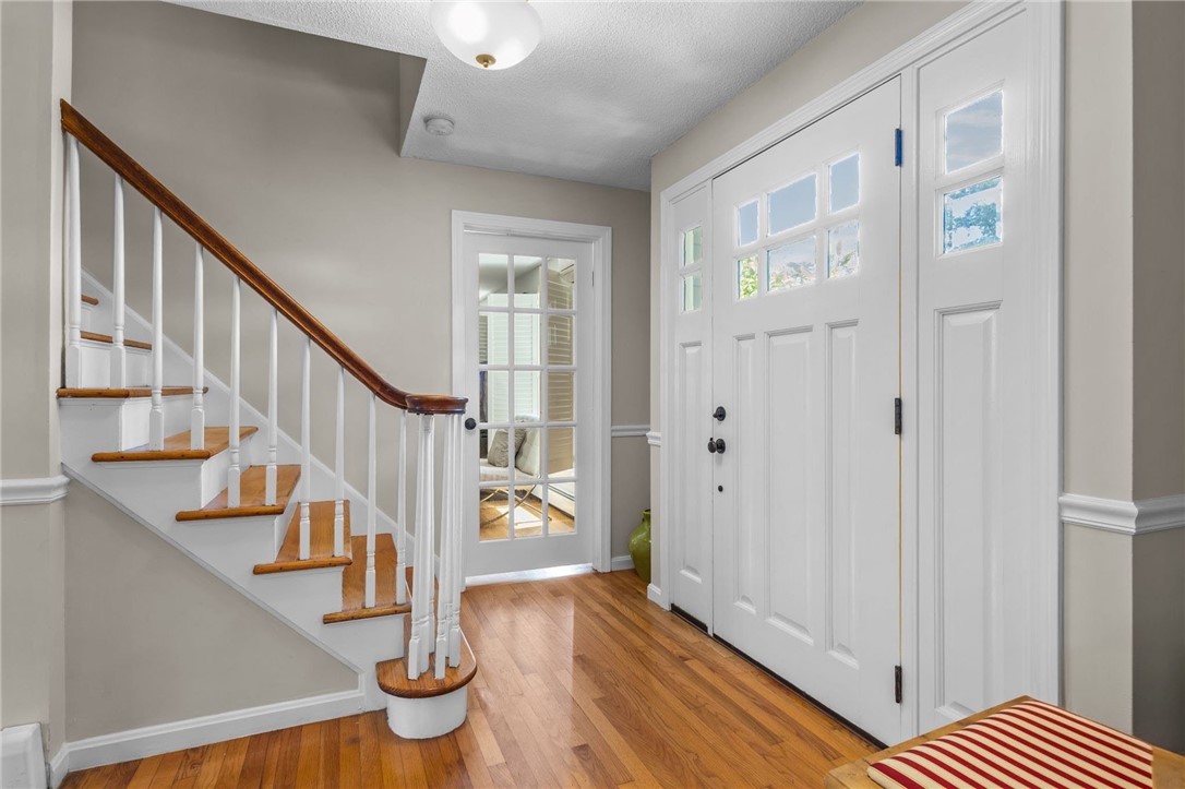 11 Stonegate Road Warren, RI 02885 - Photo 17 of 34