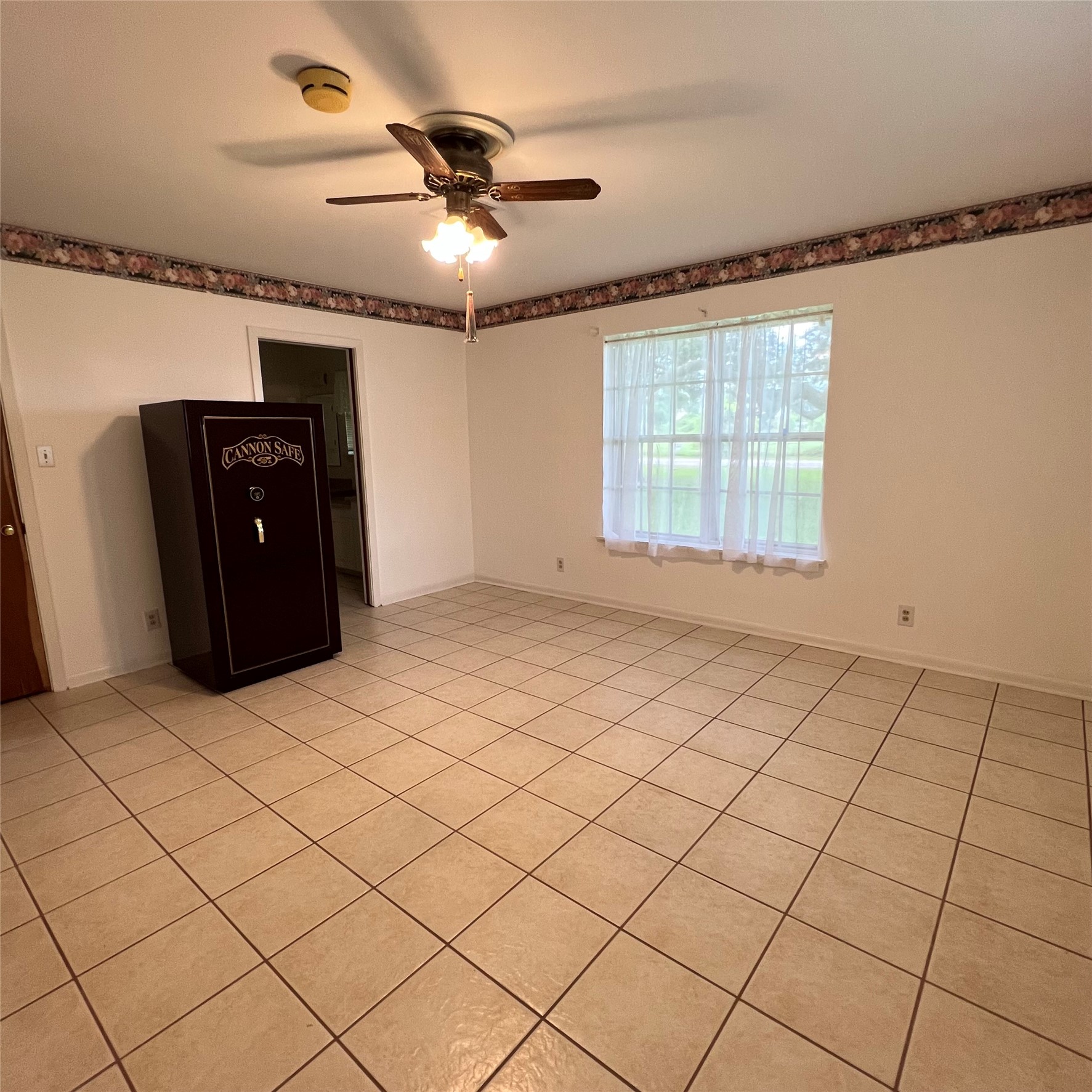 402 Peach Point Road Jones Creek, TX 77541 - Photo 22 of 32 Primary bedroom