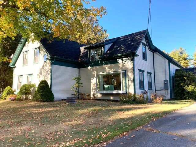 $825,000 | 122 Cross Road, Hancock, ME 04640