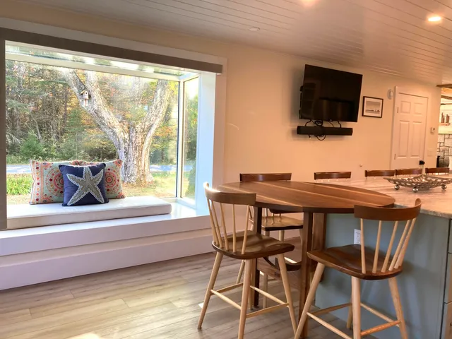 $825,000 | 122 Cross Road, Hancock, ME 04640