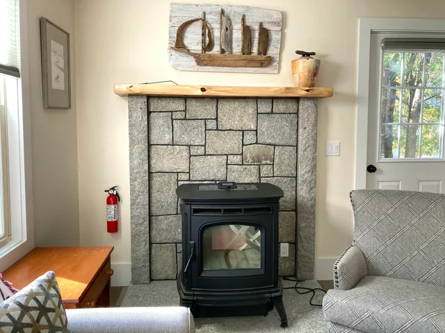 $825,000 | 122 Cross Road, Hancock, ME 04640