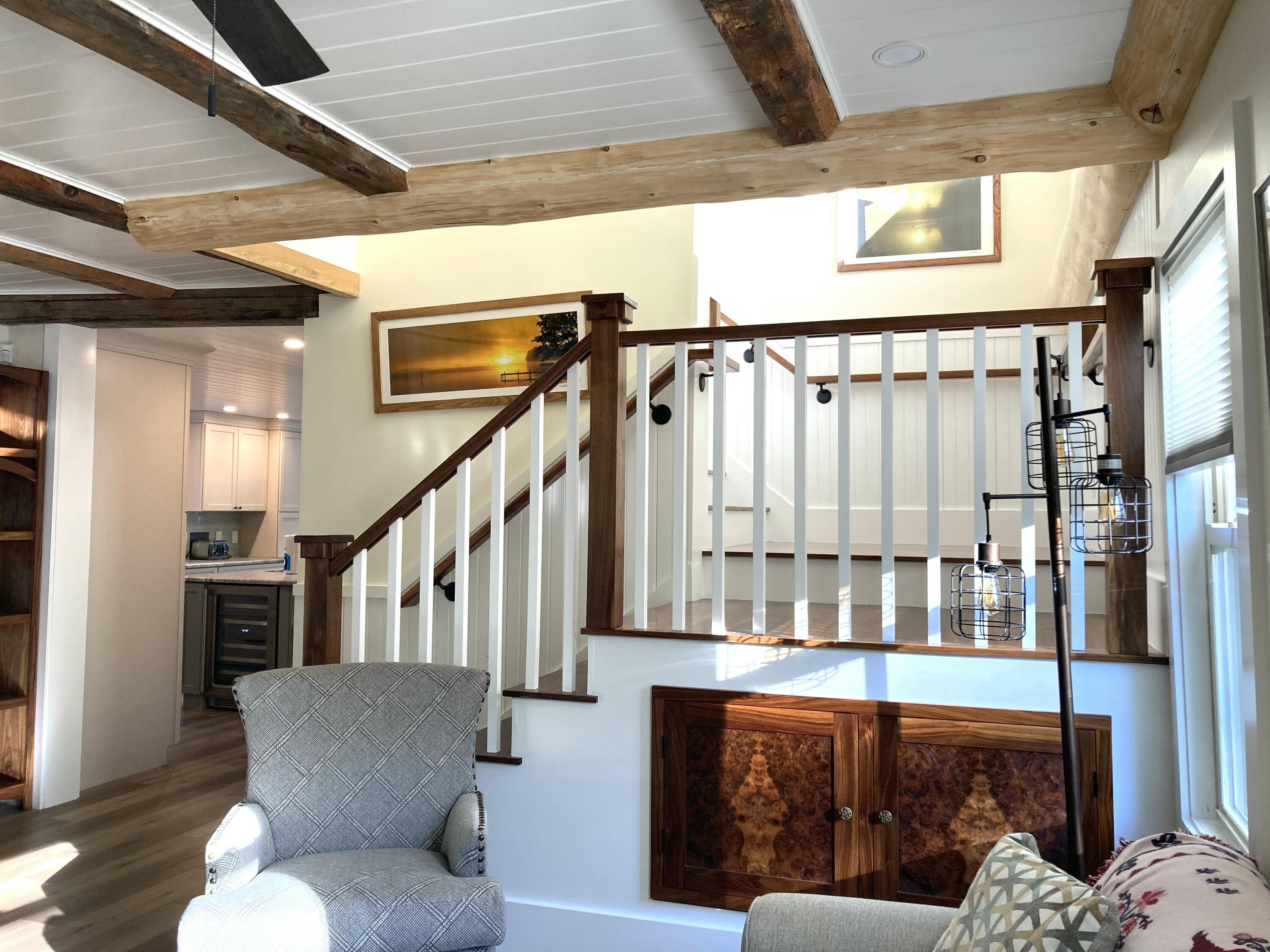 122 Cross Road Hancock, ME 04640 - Photo 38 of 45 Stairway landing.