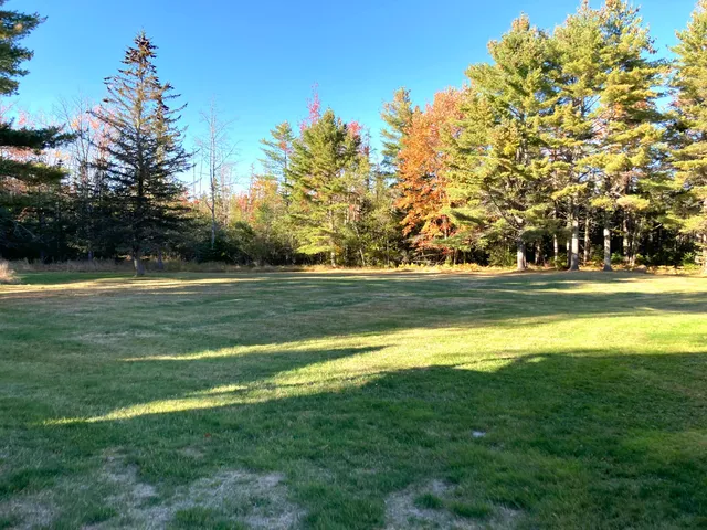 $825,000 | 122 Cross Road, Hancock, ME 04640