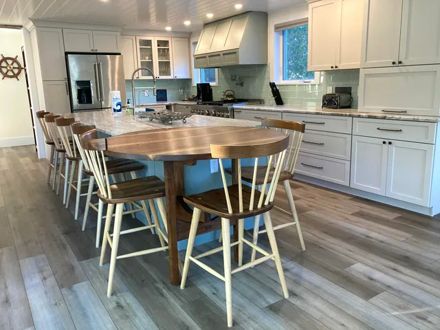 $825,000 | 122 Cross Road, Hancock, ME 04640