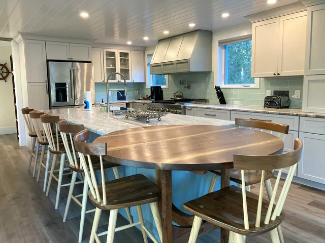 $825,000 | 122 Cross Road, Hancock, ME 04640