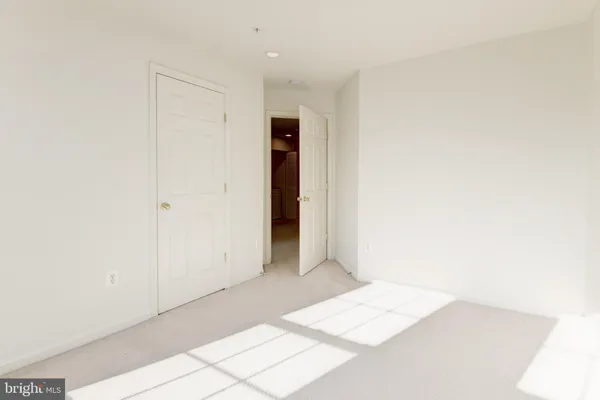 $4,100 | 1984 Crescent Park Drive, Unit 15B, Reston, VA 20190