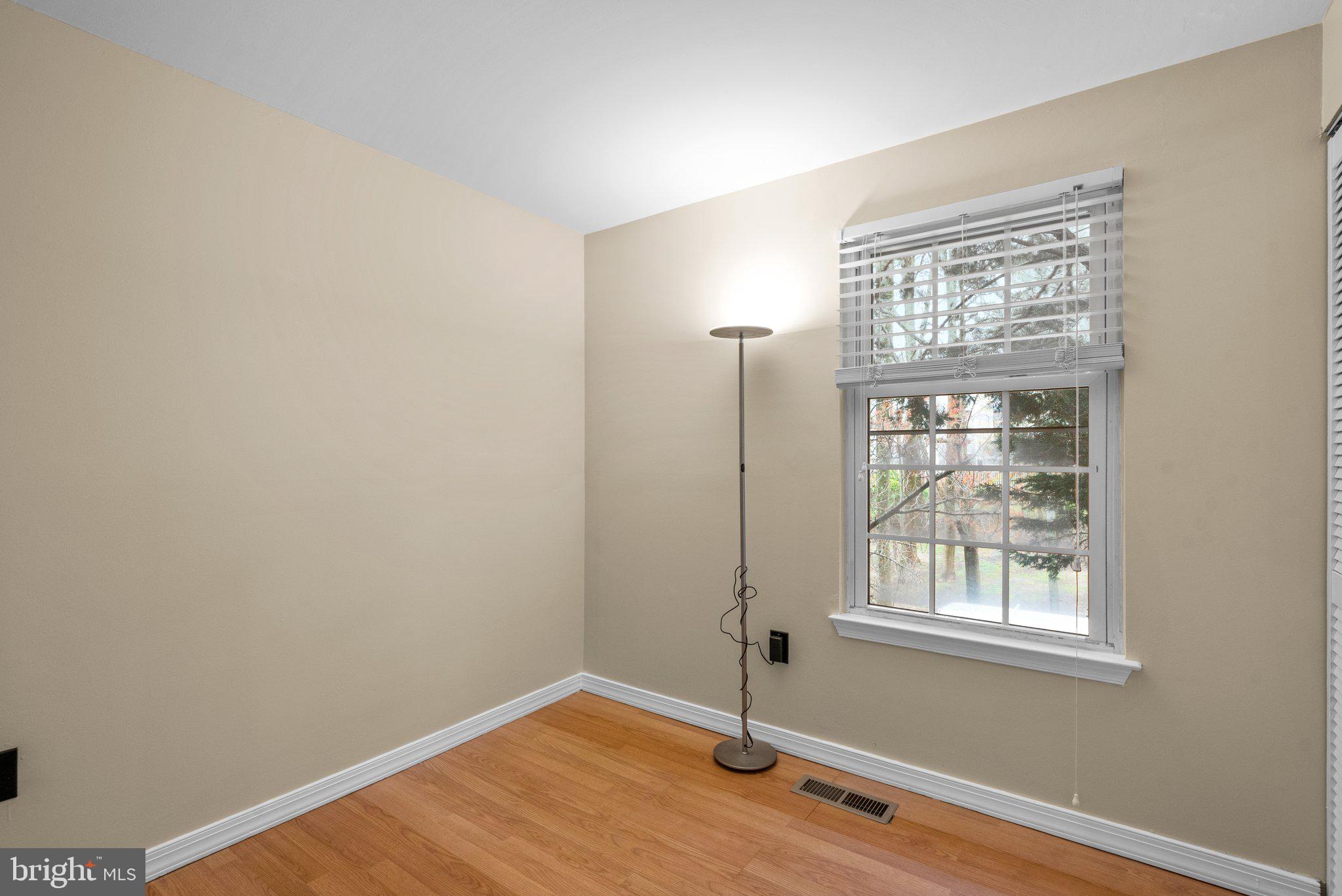 13901 Valleyfield Drive Silver Spring, MD 20906 - Photo 27 of 41