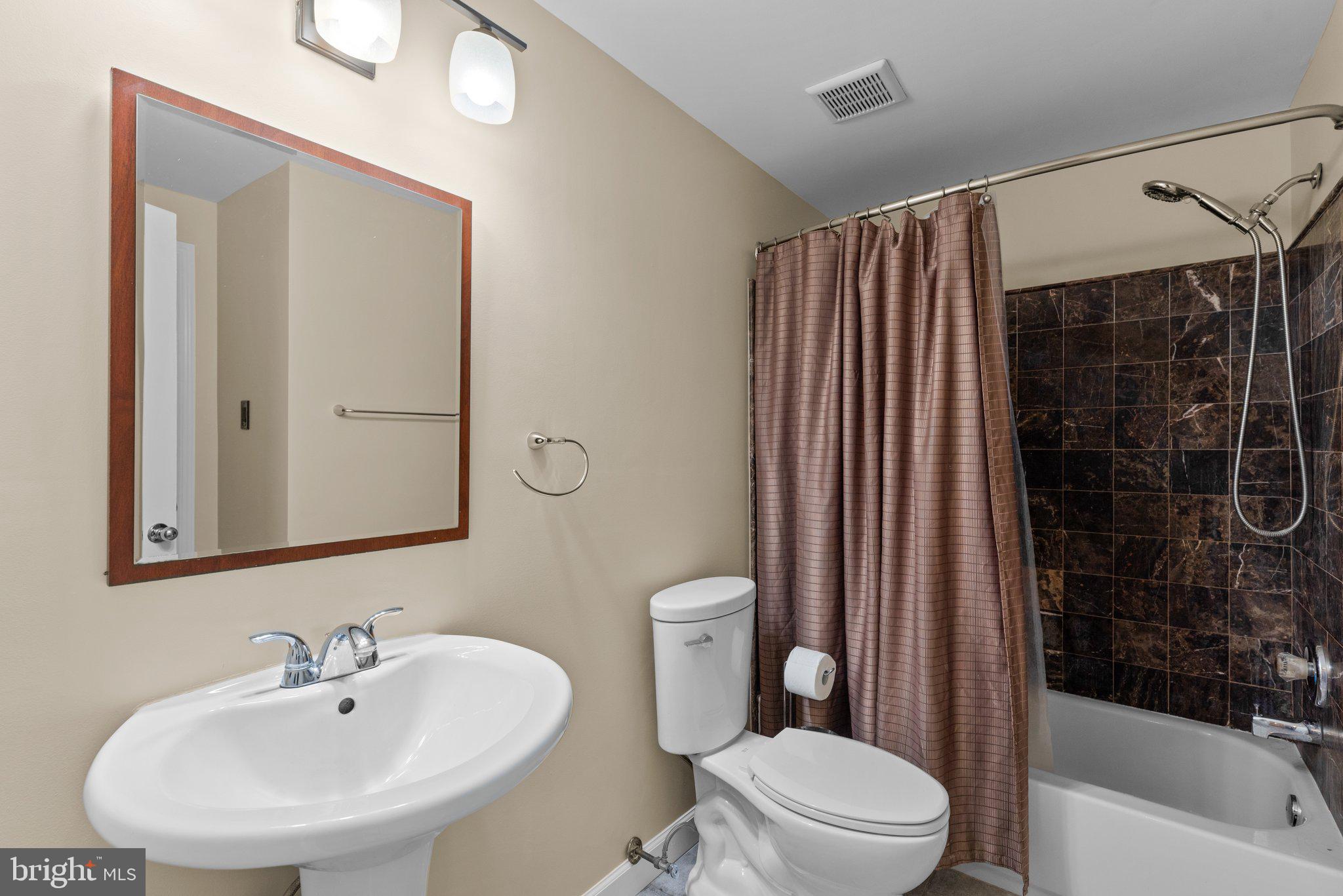 13901 Valleyfield Drive Silver Spring, MD 20906 - Photo 29 of 41