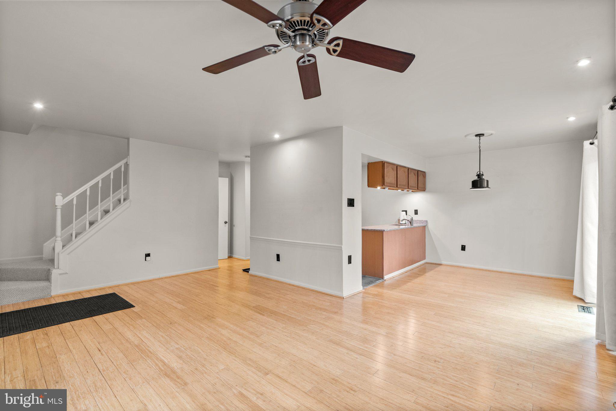 13901 Valleyfield Drive Silver Spring, MD 20906 - Photo 7 of 41