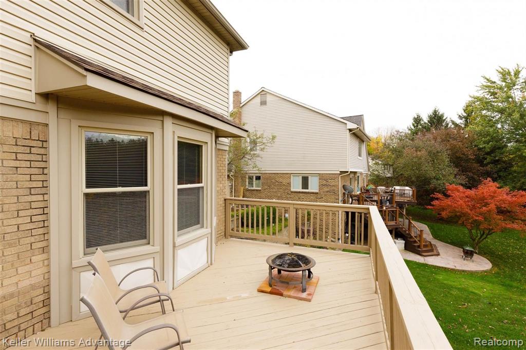 25325 Rutledge Crossing Farmington Hills, MI 48335 - Photo 47 of 56