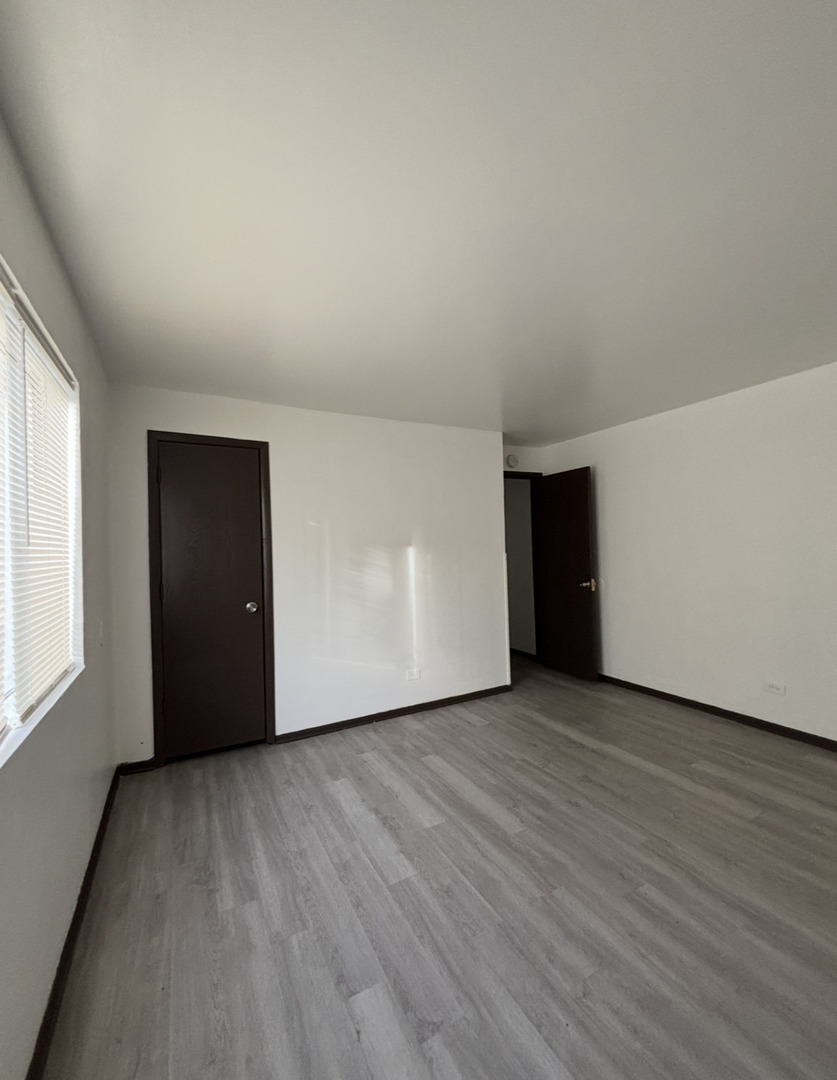 3060 Bernice Avenue, Unit 2S Lansing, IL 60438 - Photo 6 of 8