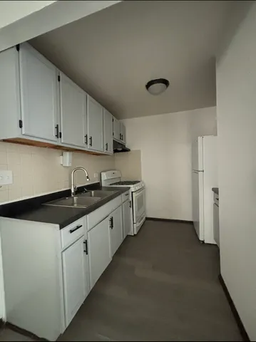 $1,750 | 3060 Bernice Avenue, Unit 2S, Lansing, IL 60438