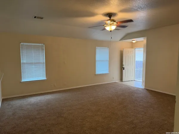 $1,500 | 9242 Ingleton, San Antonio, TX 78245