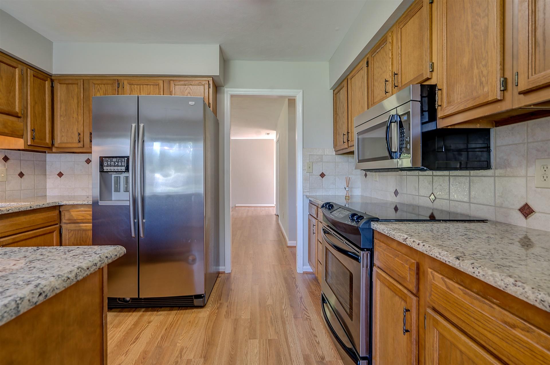 2548 Keagy Road Salem, VA 24153 - Photo 16 of 31 Kitchen