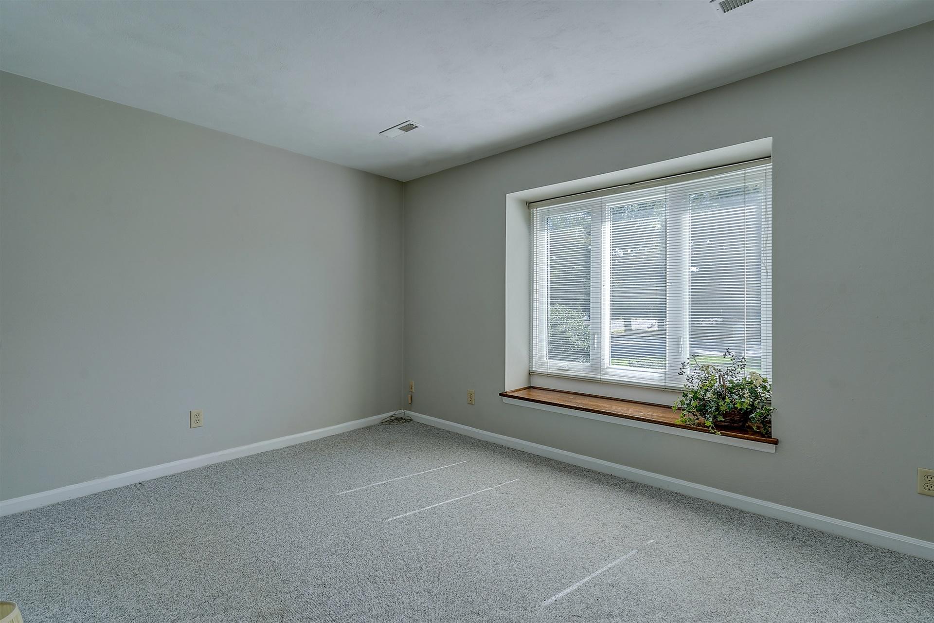 2548 Keagy Road Salem, VA 24153 - Photo 21 of 31 Bedroom