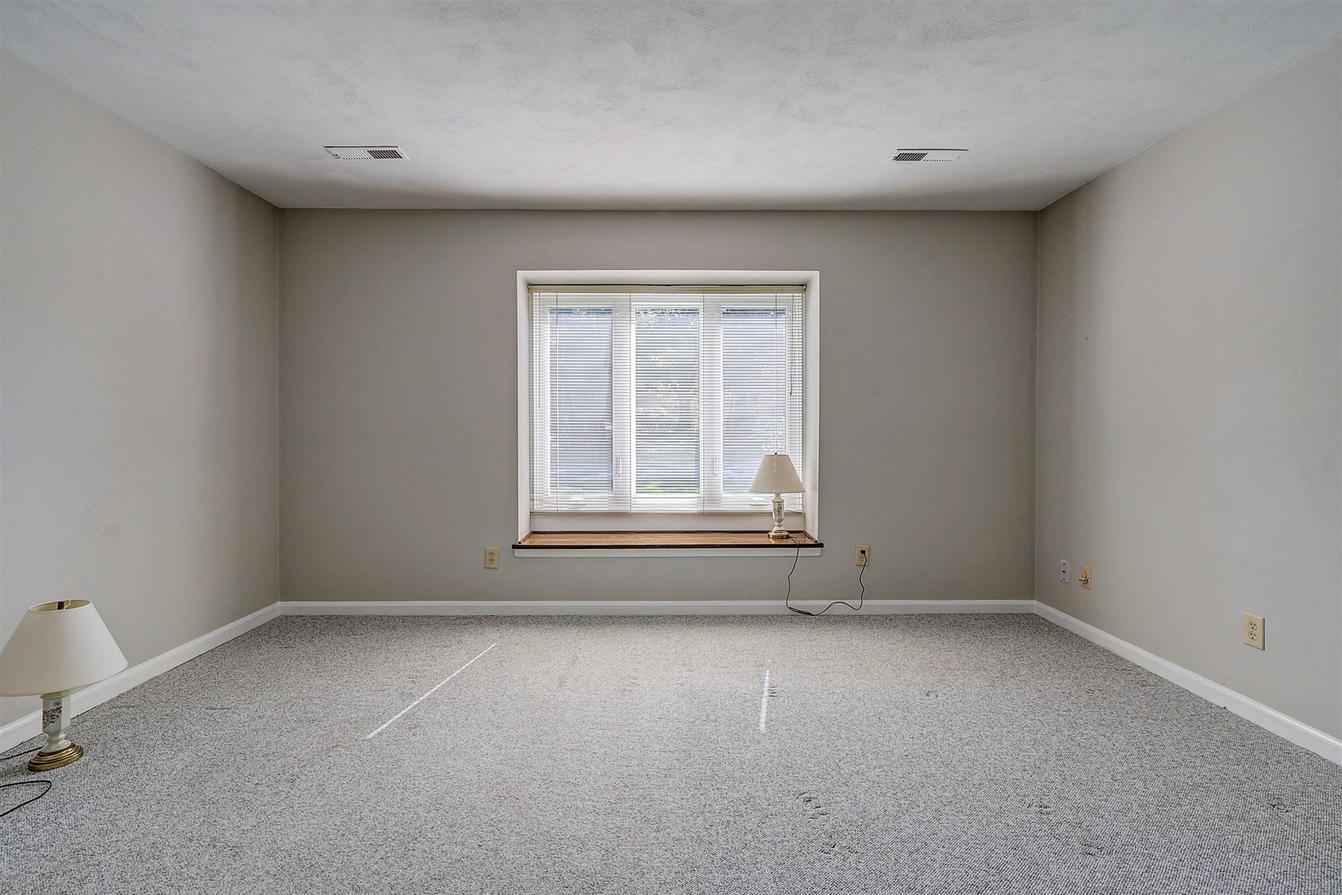 2548 Keagy Road Salem, VA 24153 - Photo 25 of 31 Bedroom