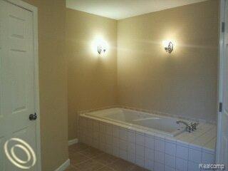 21431 Merriman Road New Boston, MI 48164 - Photo 19 of 22 merriman20.jpg