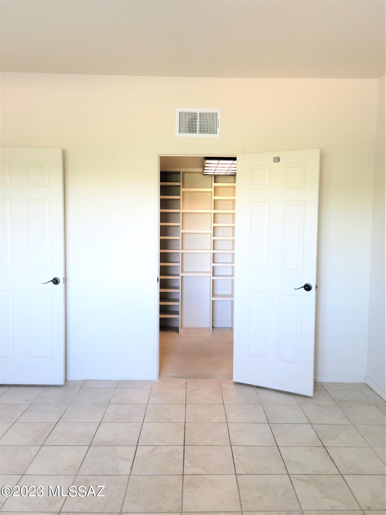 5500 North Valley View Road, Unit 113 Tucson, AZ 85718 - Photo 22 of 33
