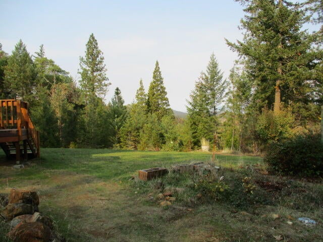 2595 Southside Road Grants Pass, OR 97527 - Photo 28 of 35 Back yard