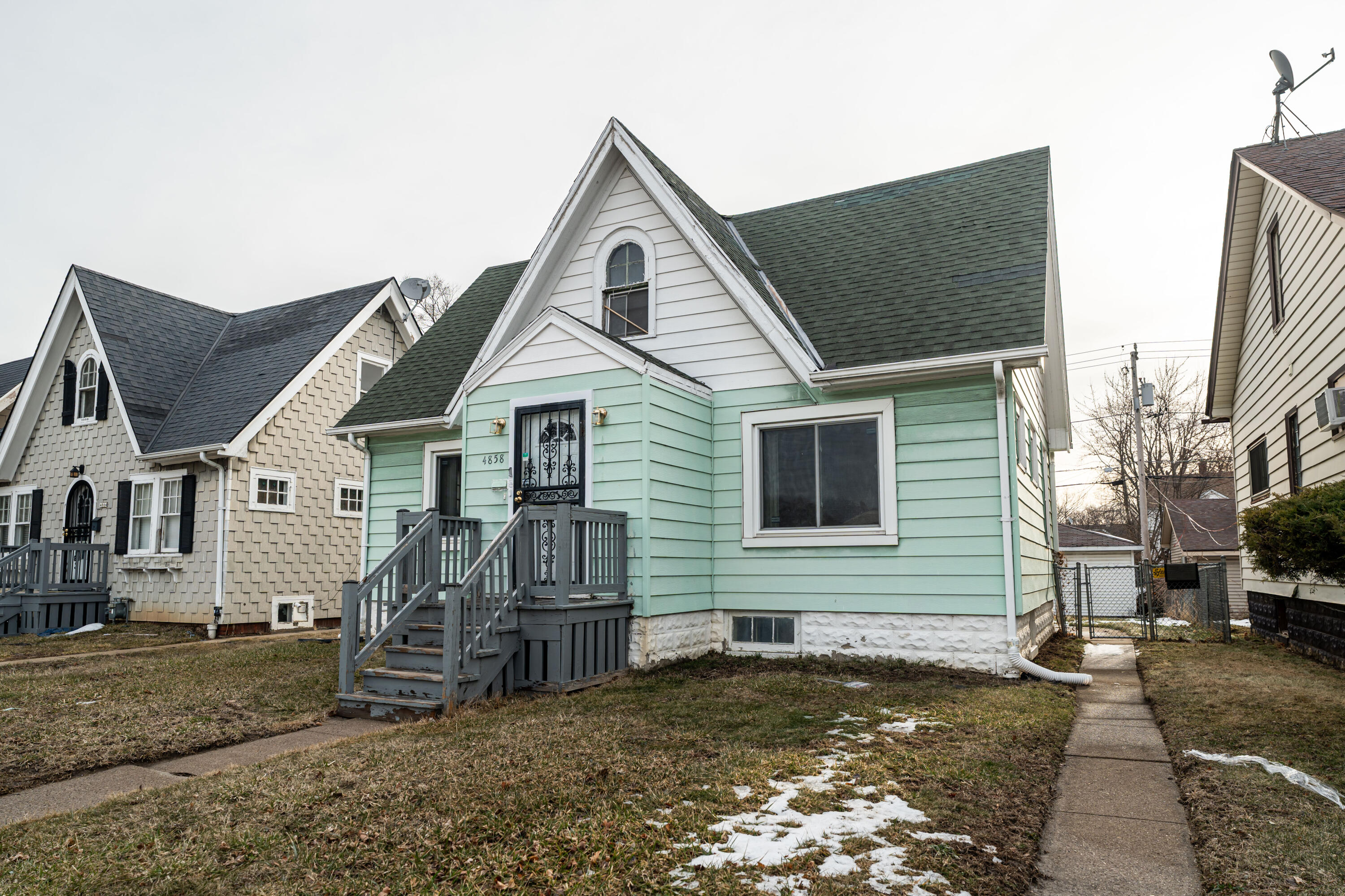 4658 N. 26th Street