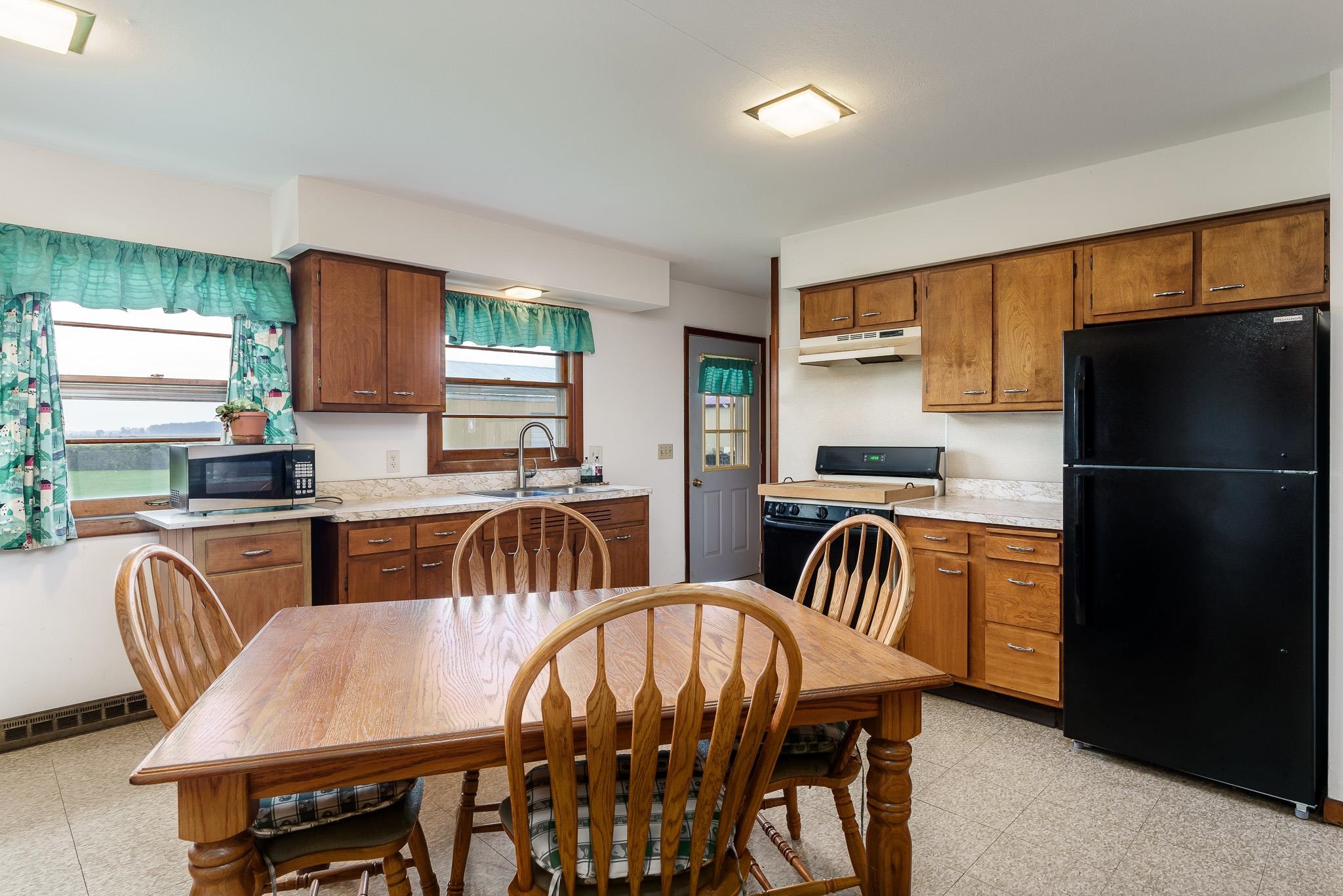 17960 Poplar Grove Road Poplar Grove, IL 61065 - Photo 12 of 30 Gallery Image 12
