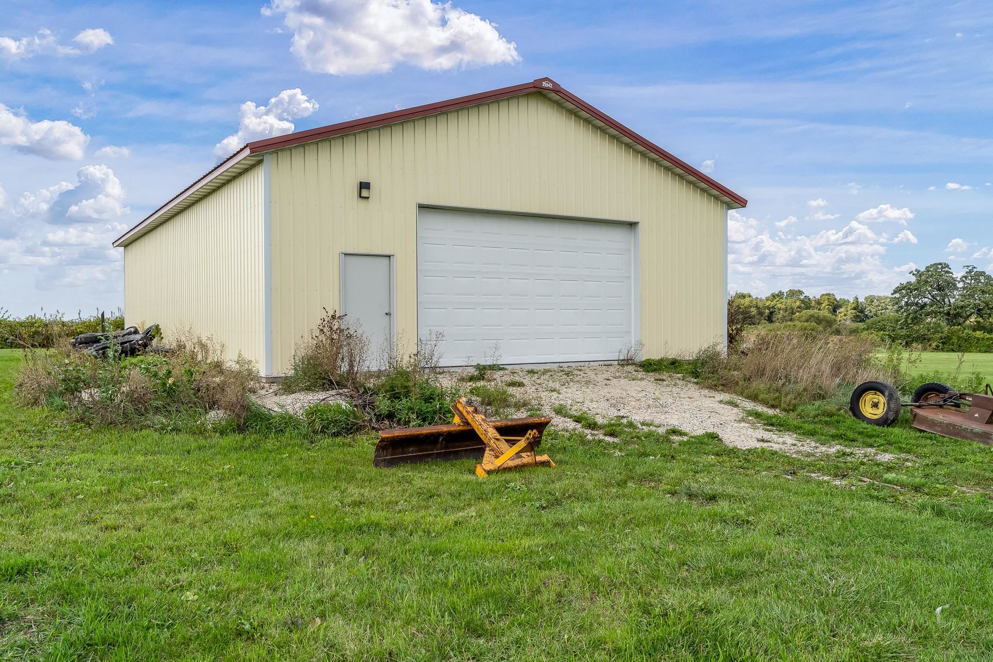 17960 Poplar Grove Road Poplar Grove, IL 61065 - Photo 6 of 30 Gallery Image 6