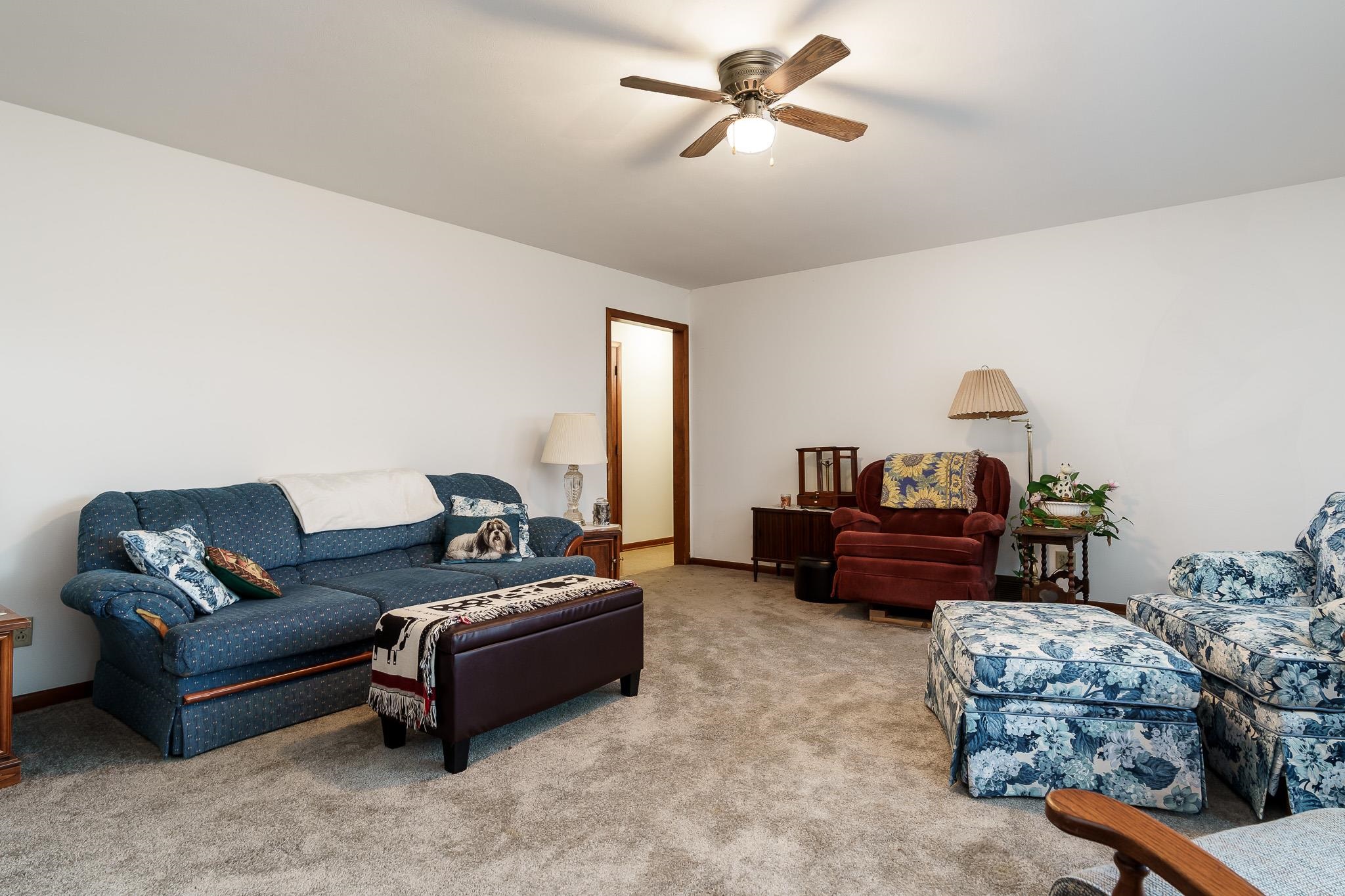 17960 Poplar Grove Road Poplar Grove, IL 61065 - Photo 8 of 30 Gallery Image 8