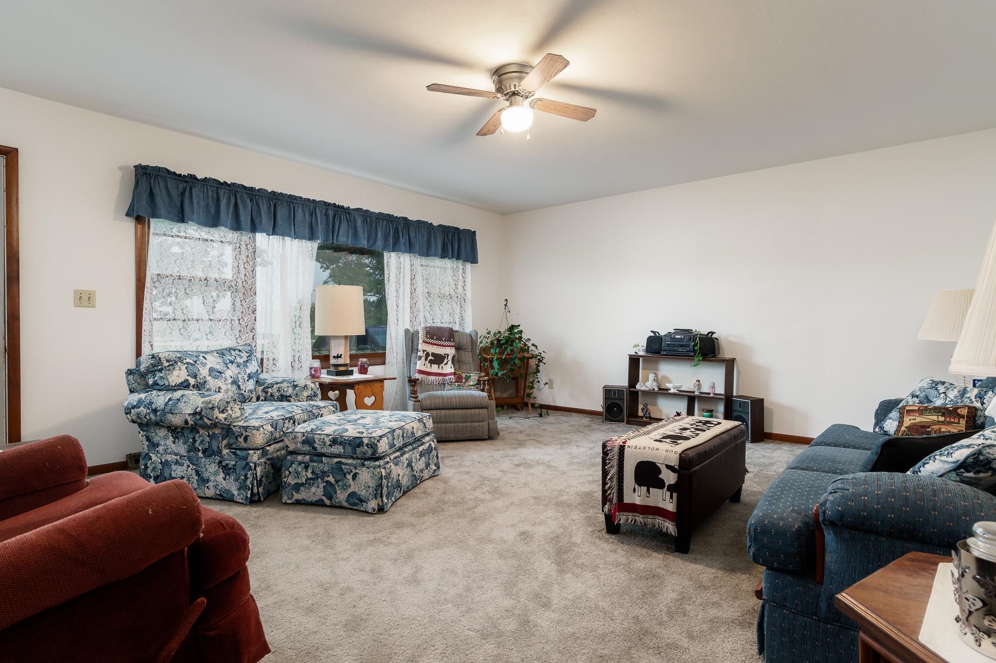 17960 Poplar Grove Road Poplar Grove, IL 61065 - Photo 10 of 30 Gallery Image 10