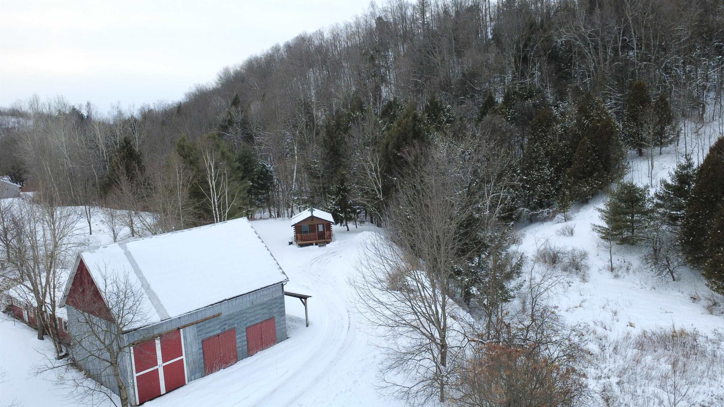 576 Darling Hill Road Derby, VT 05855 - Photo 1 of 33