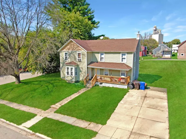 $174,999 | 910 Water Street, Wilton, WI 54670