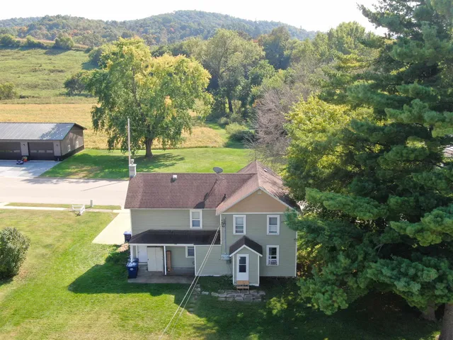 $174,999 | 910 Water Street, Wilton, WI 54670