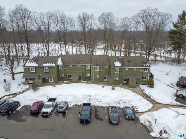 $164,900 | 45 McKenna Drive, Middletown, CT 06457