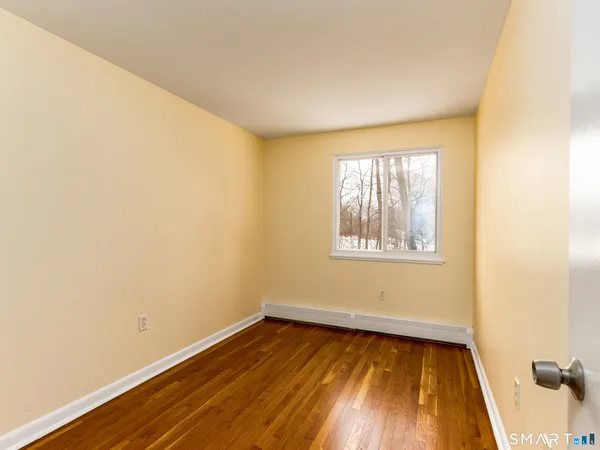 $164,900 | 45 McKenna Drive, Middletown, CT 06457