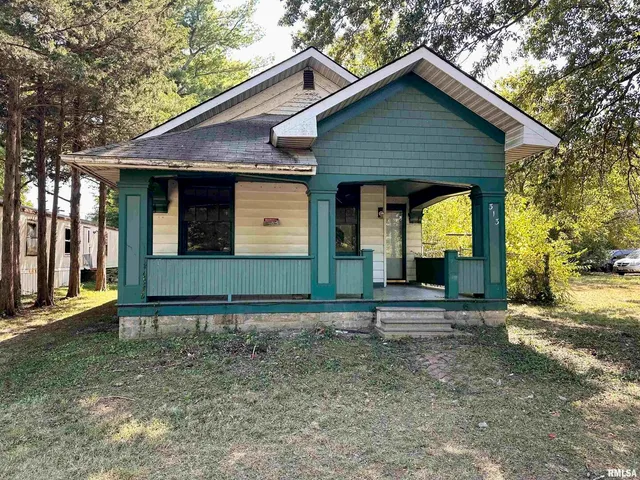 $49,900 | 313 Castleton Avenue, Mount Vernon, IL 62864