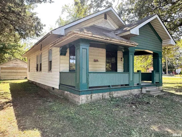 $49,900 | 313 Castleton Avenue, Mount Vernon, IL 62864