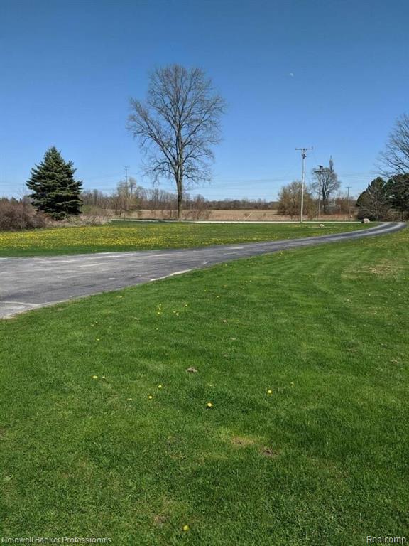 2591 Cove Road Goodells, MI 48027 - Photo 21 of 27