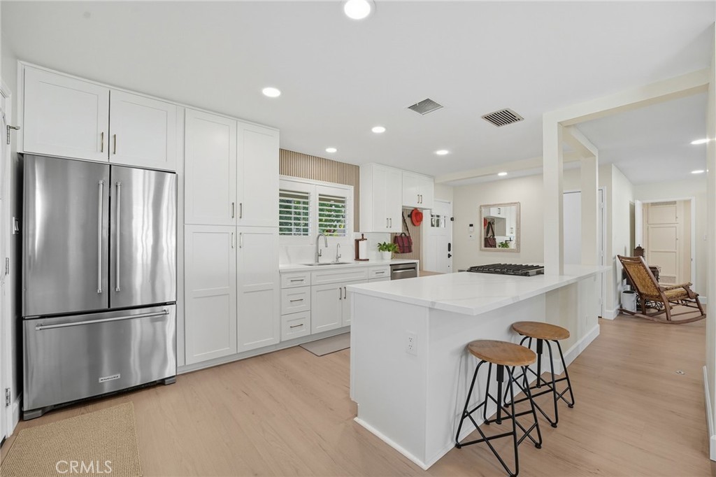 4241 Beechwood Place Riverside, CA 92506 - Photo 11 of 50