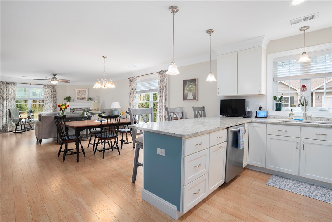 38 Rivers Edge Drive Coventry, RI 02816 - Photo 15 of 24