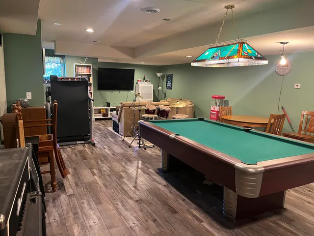 $559,000 | 1900 Hillside Road, Slinger, WI 53086