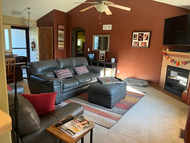 $559,000 | 1900 Hillside Road, Slinger, WI 53086