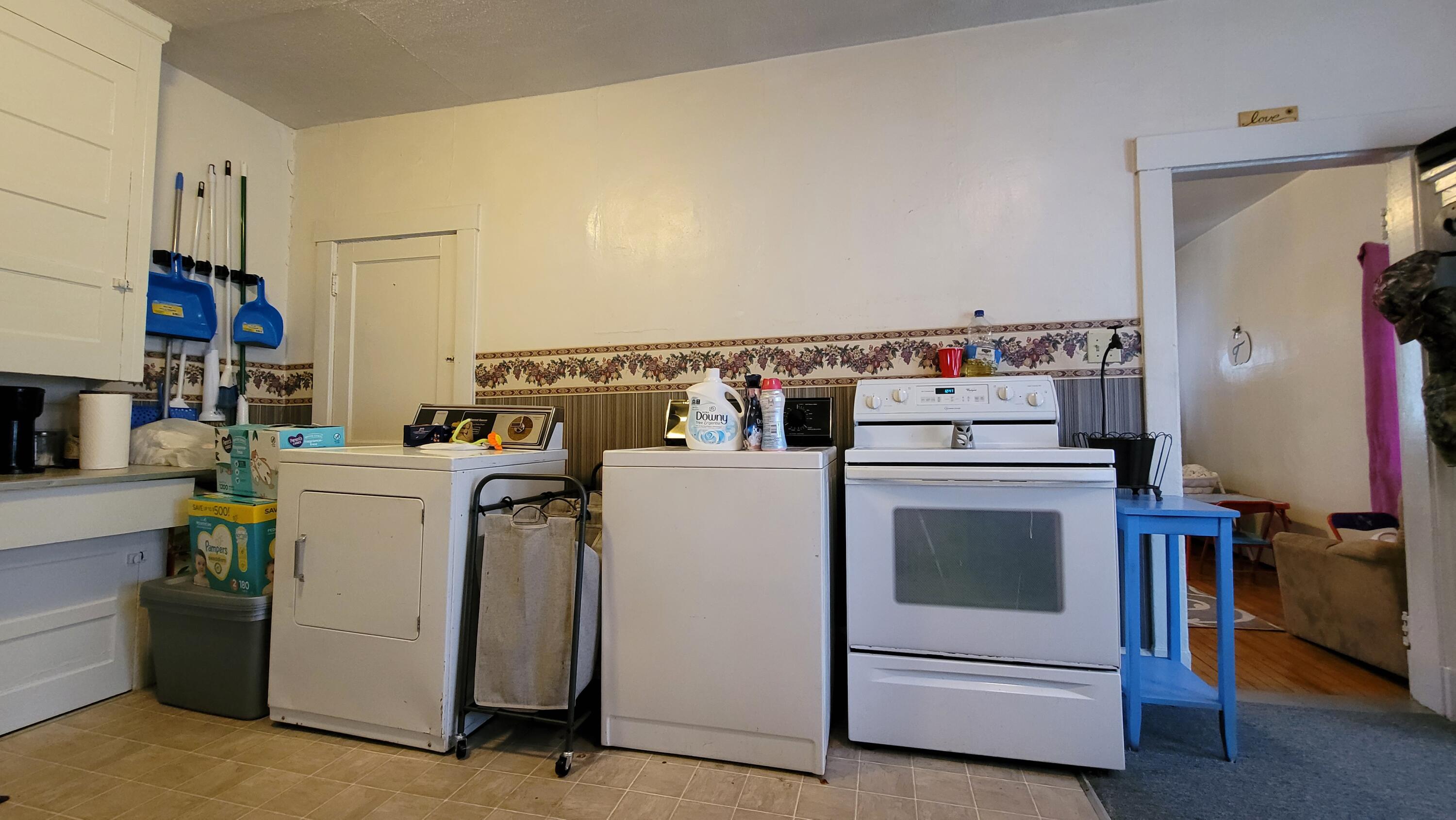 7 Frost Street Springvale, ME 04083 - Photo 5 of 47 20220301_124743
