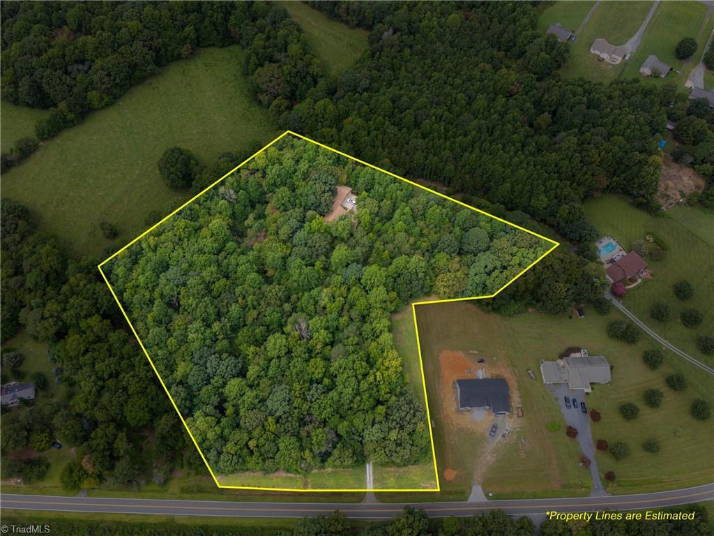 561 Wright Country Road Ramseur, NC 27316 - Photo 17 of 50 Gallery Image 17