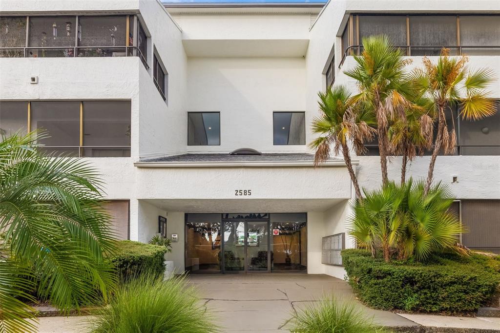 2585 Countryside Boulevard, Unit 4302 Clearwater, FL 33761 - Photo 34 of 56