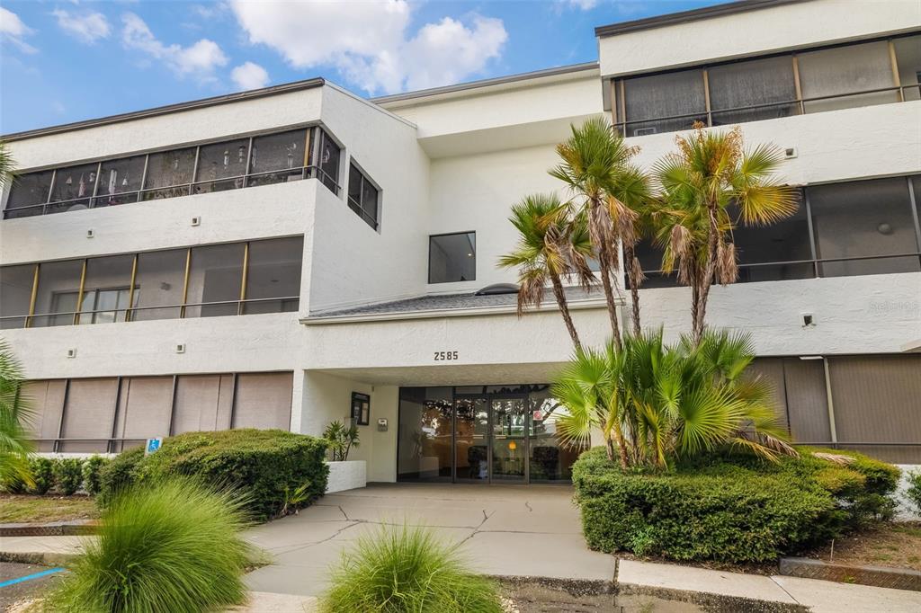 2585 Countryside Boulevard, Unit 4302 Clearwater, FL 33761 - Photo 36 of 56