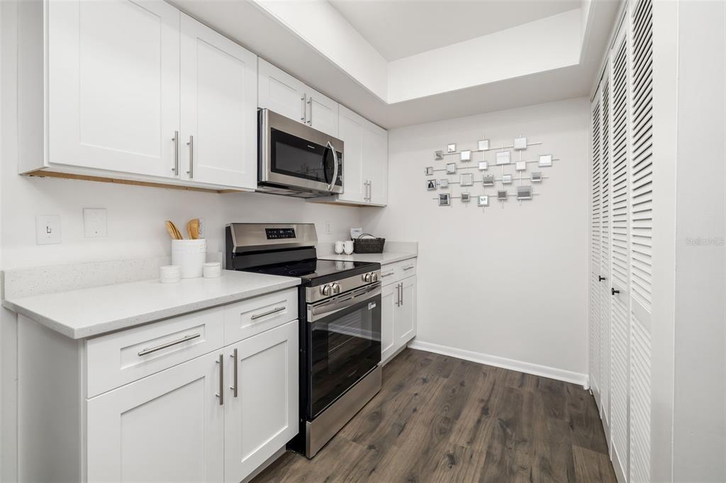 2585 Countryside Boulevard, Unit 4302 Clearwater, FL 33761 - Photo 6 of 56