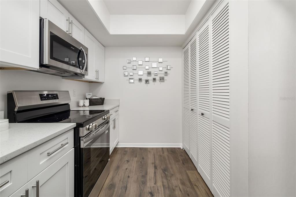 2585 Countryside Boulevard, Unit 4302 Clearwater, FL 33761 - Photo 7 of 56