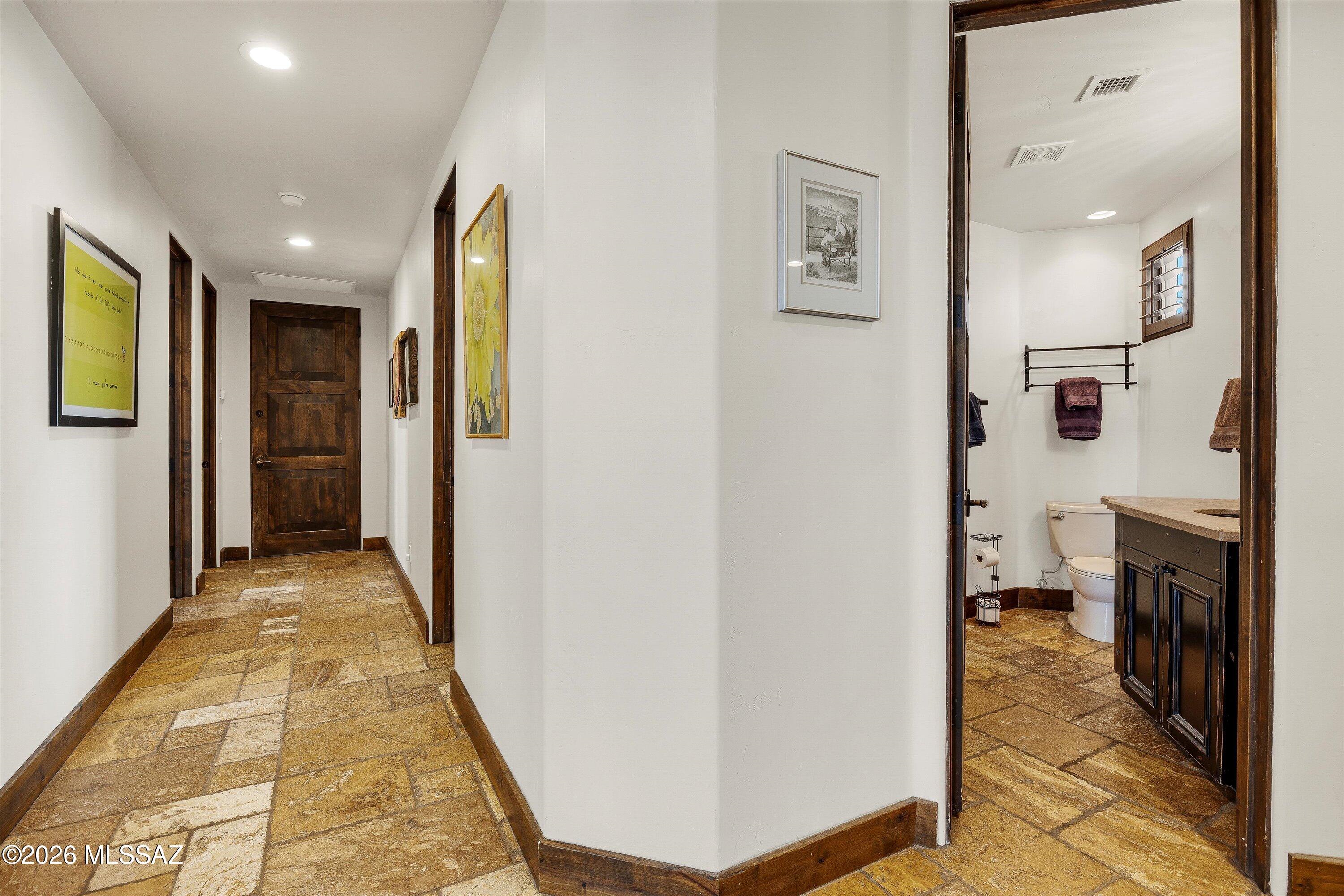 370 Elgin Road Elgin, AZ 85611 - Photo 23 of 46 22-Hallway