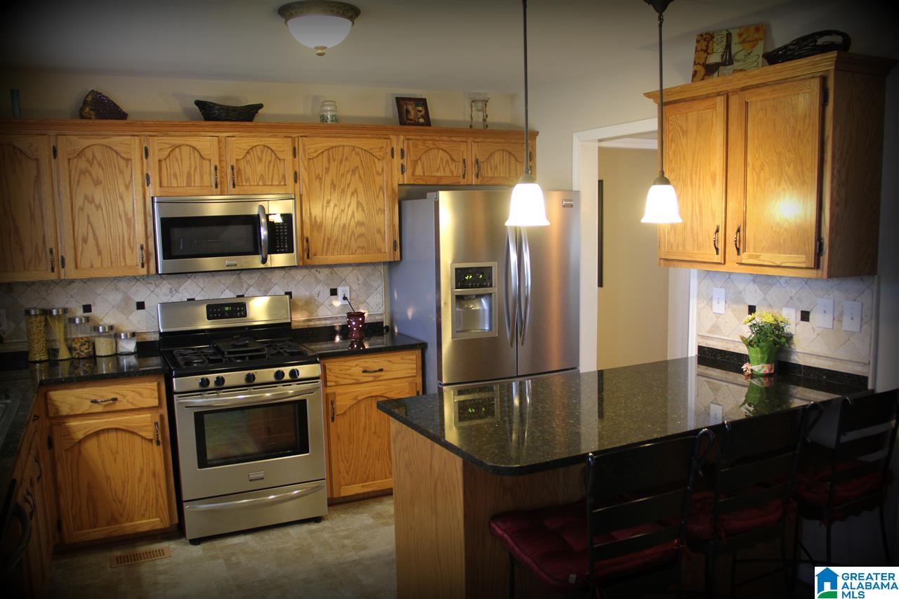 925 6th Way, Unit 3 Pleasant Grove, AL 35127 - Photo 12 of 26